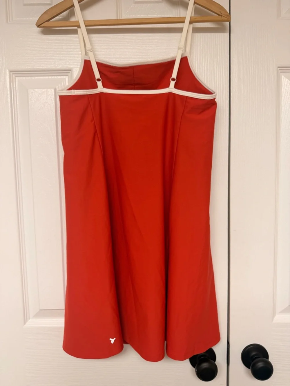 Old Navy PowerSoft Athletic Dress M Red Built In Shorts Tennis Pickleball Go Dry - Picture 5 of 14